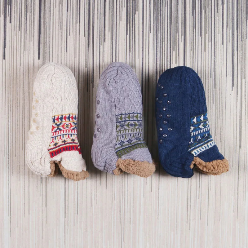 SOCKS INTERIO